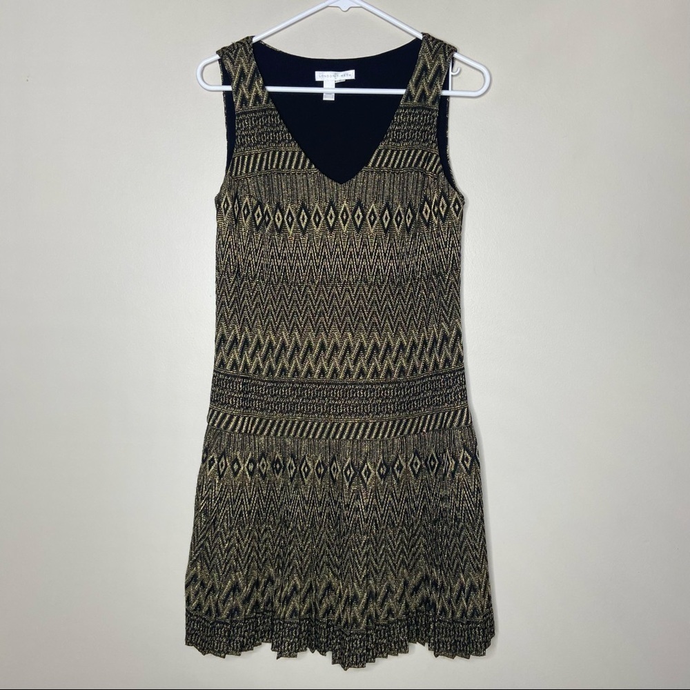 London Times Black And Gold Sleeveless Dress Pleated Skirt 6